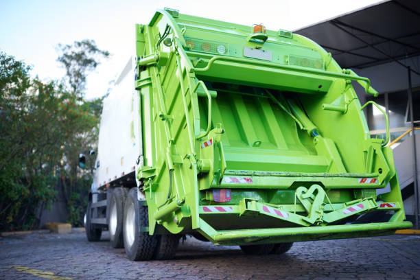 Best Construction Debris Removal  in Greenville, MS